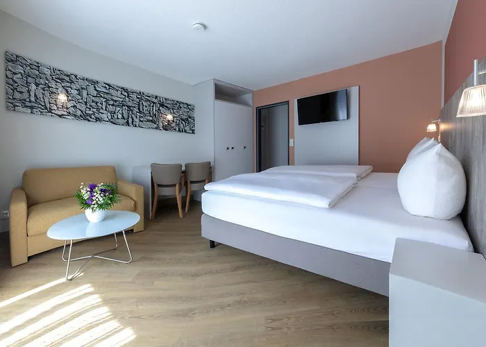 Hotel Michels Gaestehaus Meerzeit 2*